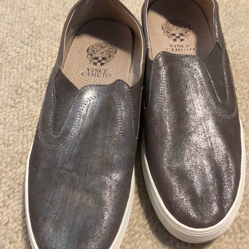 Vince Camuto Sneakers